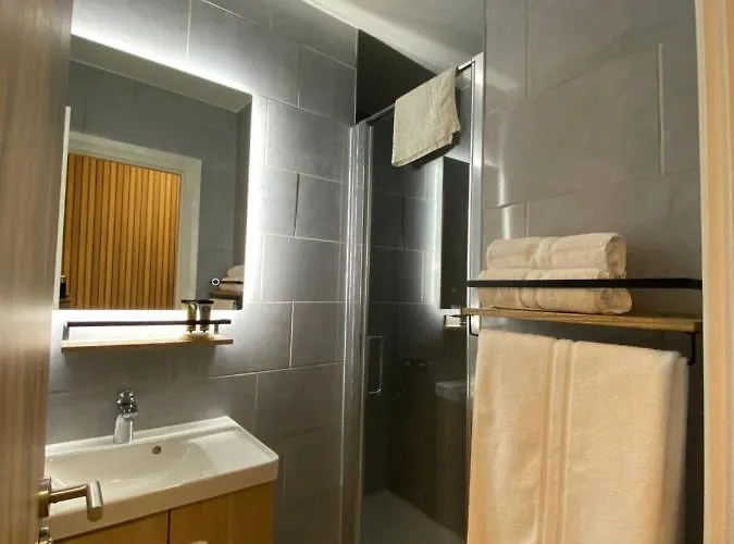 Apartment & Aux Portes De Geneve